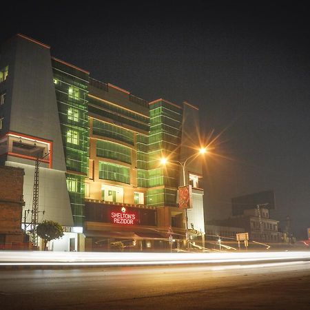 Hotel Shelton's Rezidor Peshawar Exterior foto