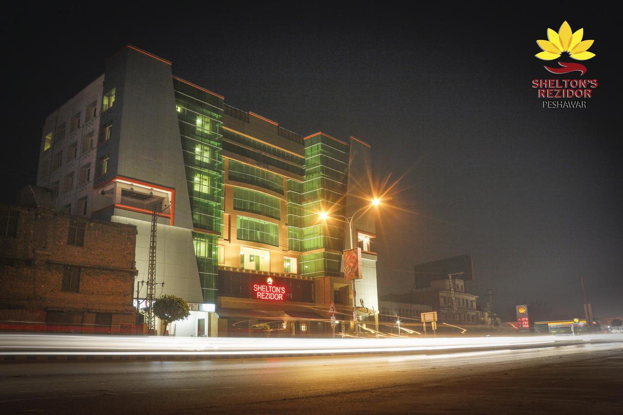 Hotel Shelton's Rezidor Peshawar Exterior foto